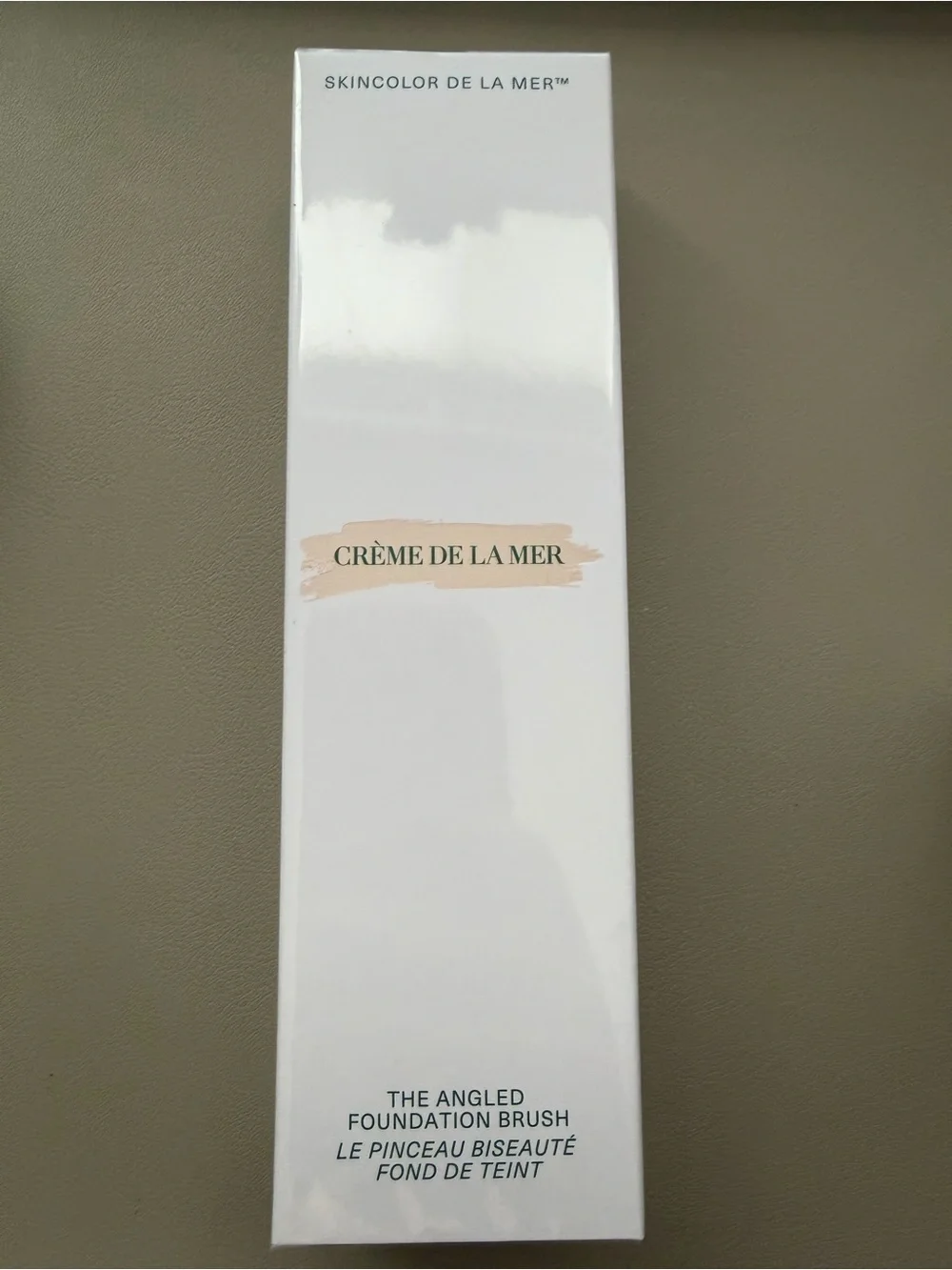 La Mer Angled Foundation Brush